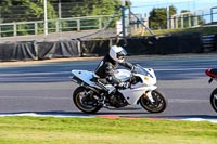 brands-hatch-photographs;brands-no-limits-trackday;cadwell-trackday-photographs;enduro-digital-images;event-digital-images;eventdigitalimages;no-limits-trackdays;peter-wileman-photography;racing-digital-images;trackday-digital-images;trackday-photos